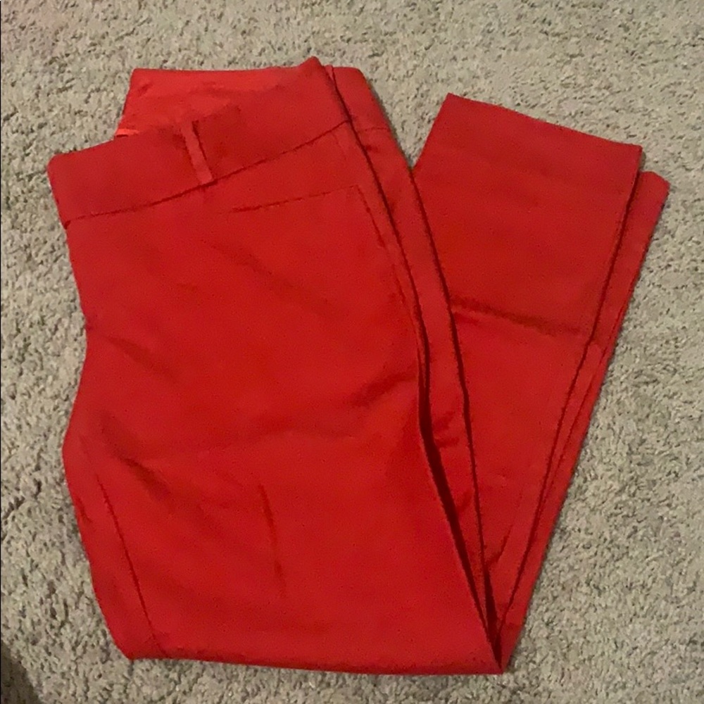 The Limited Ankle Pant